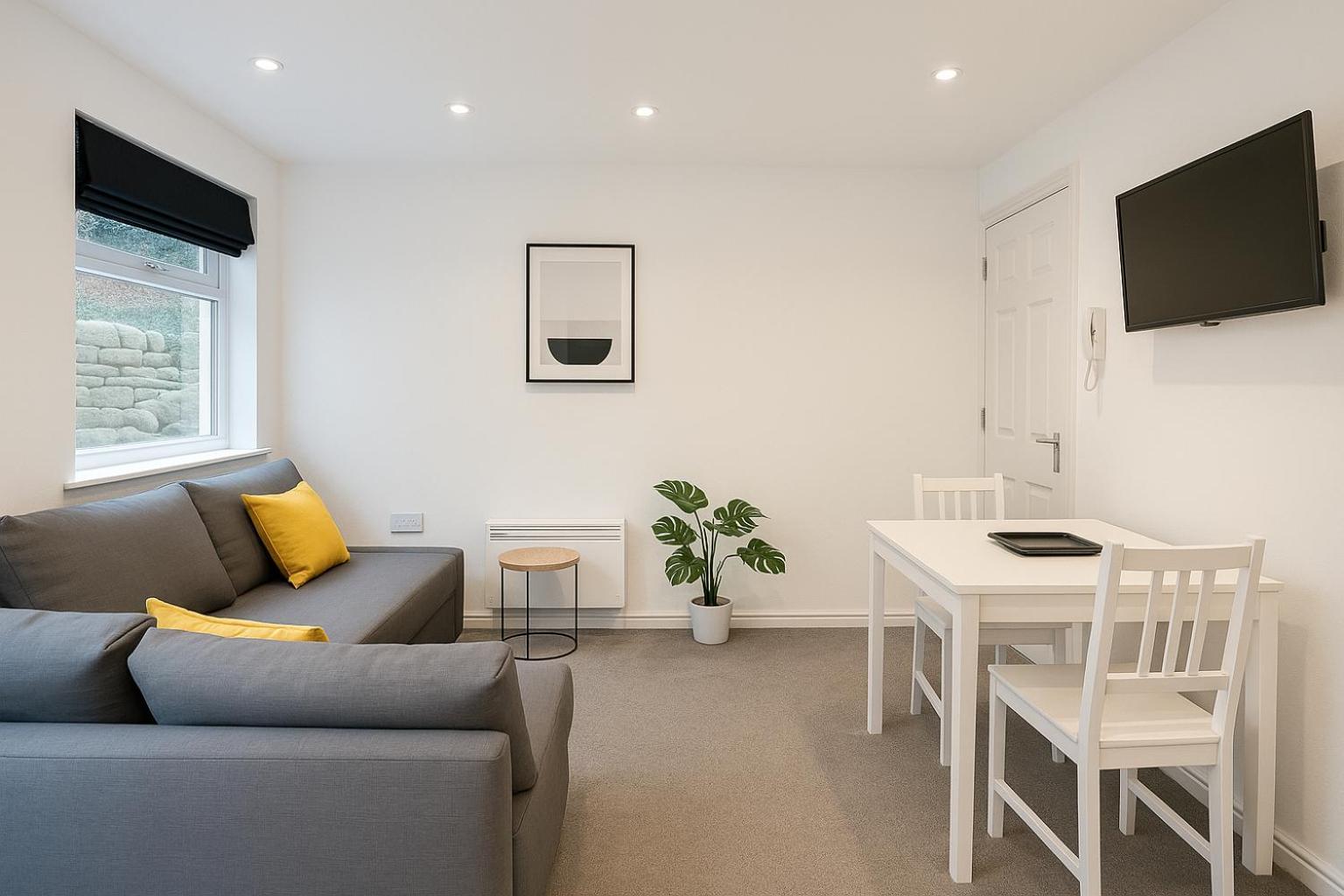 6 Person Apartment In City Centre カーディフ エクステリア 写真
